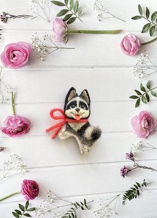 Брошь "щенок хаски"