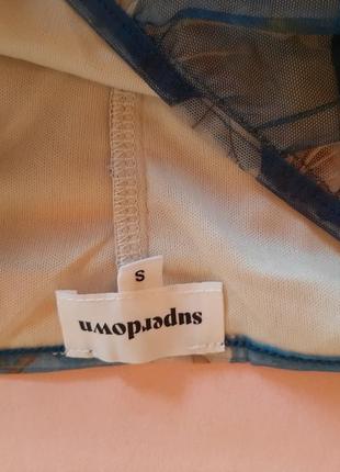 Платье-мини в бельевом стиле с драпировками 9