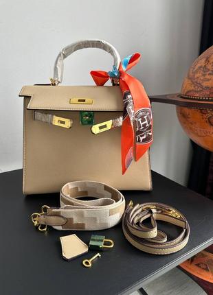 Сумочка hermes kelly 28 milk