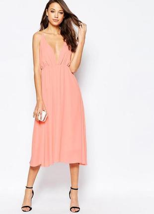 Очаровательное нежное розовое эксклюзивное платье миди на тонких бретельках true decadence