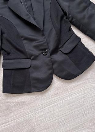 Жіночий піджак love moschino с розмір4 фото