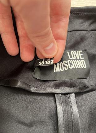 Женский пиджак love moschino с размер8 фото