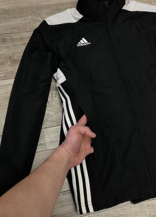 Куртка (ветровка) adidas4 фото