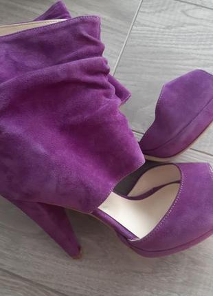 Замшеві босоножки сапоги