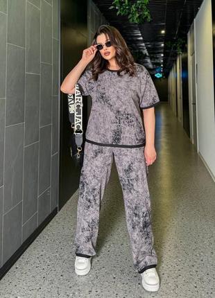 Стильный спортивный костюм !
штаны палаццо футболка люкс качества 🤩  плюс сайз