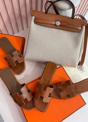 Шльопанці коричневі в стилі hermes oran шльопки шлепанцы