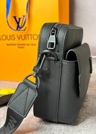 Сумка-месенджер louis vuitton fastline5 фото