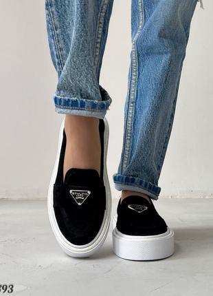 Женские лоферы, черный/белый, натуральная замша