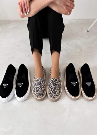 Женские лоферы, черный/белый, натуральная замша