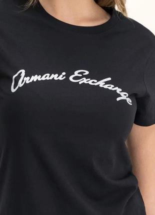 Черная футболка armani exchange с  перламутровым блестящим логотипом оригинал