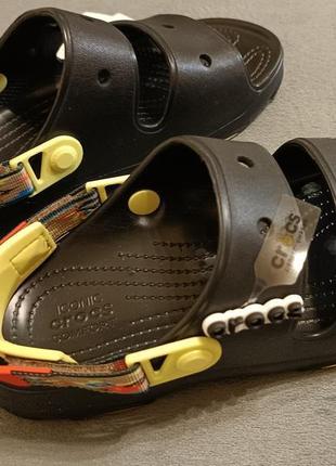 Crocs all terrain graphic sandal чоловічі сандалії крокс.4 фото