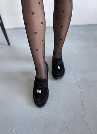 Туфли лоферы черные замш женские10 фото