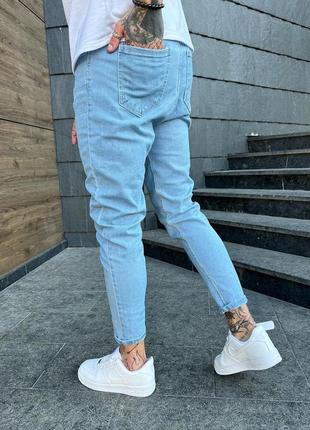 Чоловічі вузькі джинси