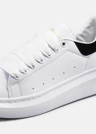 Женские кроссовки alexander mcqueen white black5 фото