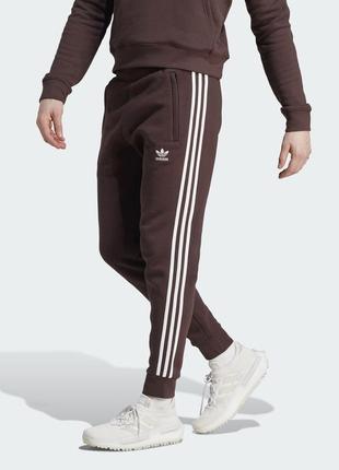 Джоггеры adidas adicolor classics 3-stripes originals im2109