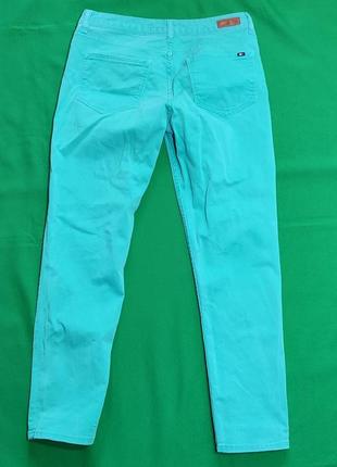Женские штаны tommy hilfiger rome regular fit бирюзового цвета, размер 304 фото