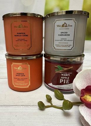 Трифітильні свічки bath&body works