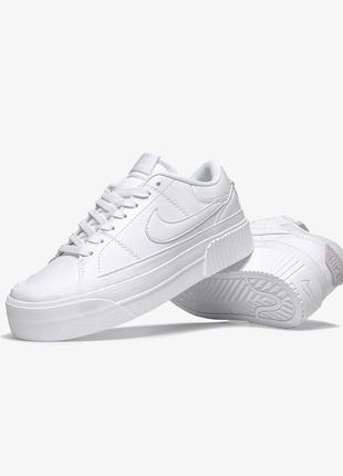 Женские кроссовки nike wmns court legacy lift 'triple white'