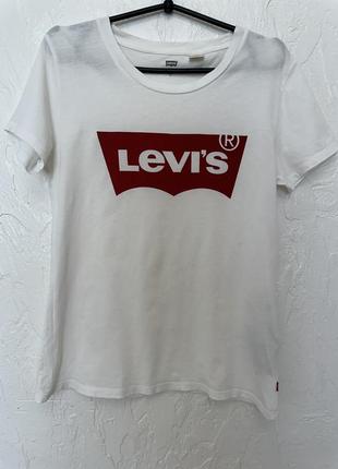 Футболка белая с логотипом levi’s1 фото