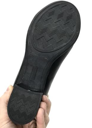 Новые туфли лодочки 41 р кожаные классические на каблучке 4 см удобные5 фото