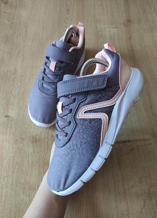 Фірмові дитячі кросівки newfeel від decathlon, франція р.35