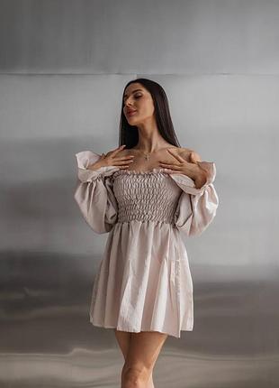 Сукня бежева