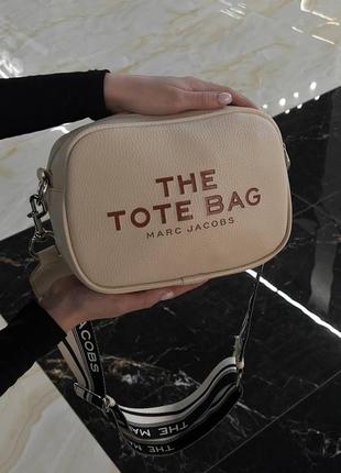 Сумка Marc Jacobs The Plush Snapshot crossbody bag Gelb