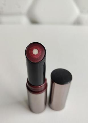 Помада бальзам блеск  для губ 3 в 1 орифлейм благородная слива oriflame beauty striking plum  202064 фото