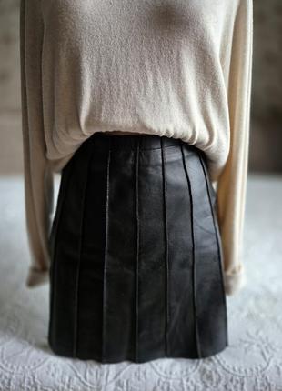 Женская черная кожаная короткая юбка max co max mara