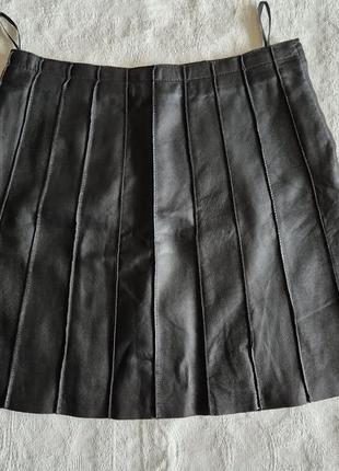 Женская черная кожаная короткая юбка max co max mara9 фото