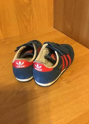 Кросівки adidas3 фото