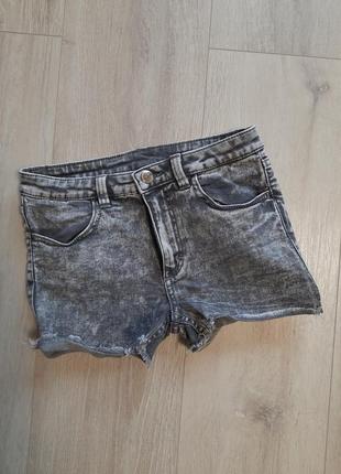 Шорти н&м для дівчинки сірого кольору