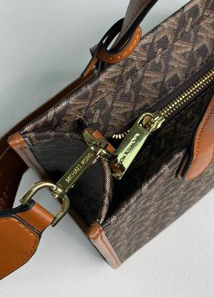 Сумка michael kors gigi lg grab tote brown6 фото