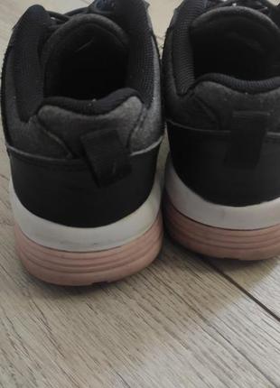 Кроссовки reserved 3