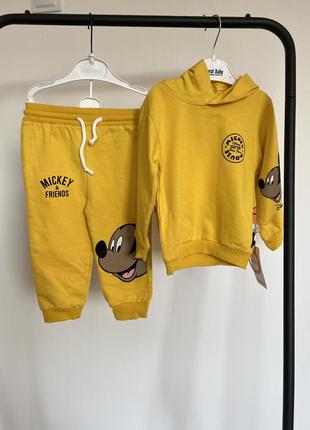 Костюм двунитка з міккі жовтий 9м 12 м