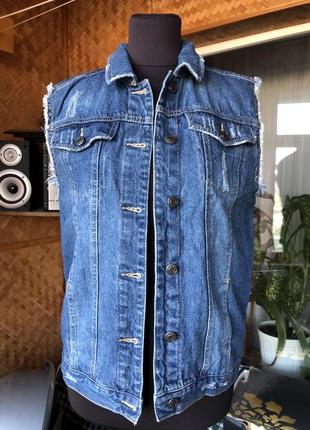Джинсовый жилет