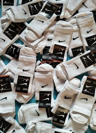 Шкарпетки nike, високі білі шкарпетки найк 41 - 45 розмір, білі шкарпетки тонкі, літні - весняні. виготовлені з натуральної бавовни1 фото