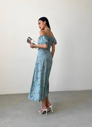 Принтована квіткова сукня міді з розрізом, плаття міді з рюшами з відкритими плечима3 фото