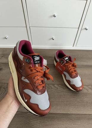 Кросівки чоловічі nike air max 1 x patta оригинал do9549-200 41,42,42,5,43,44р2 фото