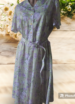 Летнее платье в цветочек, новое