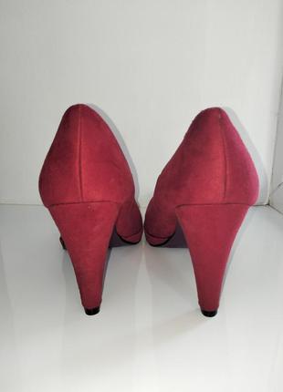 Женские красные туфли замшевые graceland на каблуке4 фото