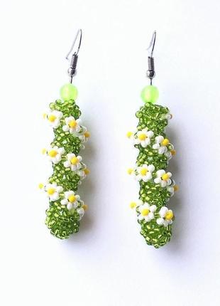 Серьги из бисера ромашка цветочные серьги из бисера зеленые серьги  лучший подарок1 фото