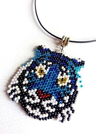 Синий водяной тигр из бисера на подарок, тигр кулон из бисера, кулон на подарок