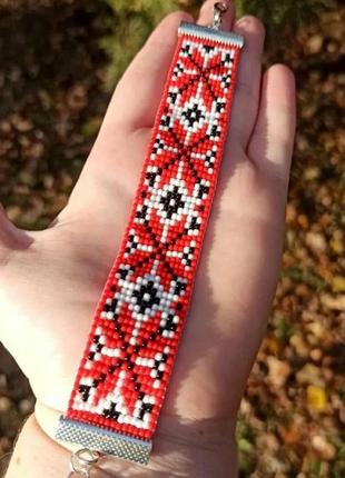 Красный женский браслет в украинском стиле, широкий браслет к вышиванке3 фото