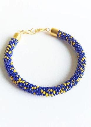 Синьо-жовтий браслет з бісеру, патріотичний бісерний браслет на руку