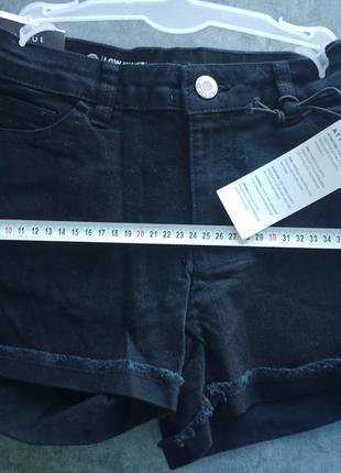 Новые,джинсовые шорты,черные7 фото