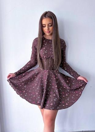 Цветочное платье с корсетной вставкой, платье мини в цветы с прозрачной вставкой2 фото