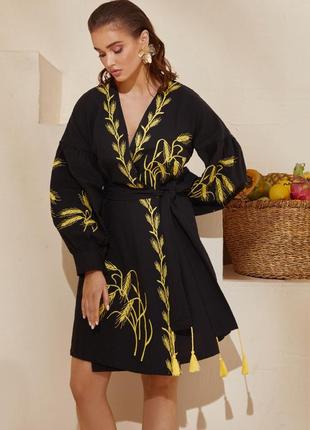 Платье-кимоно черная с вышивкой колодки &lt;unk&gt; 802733 фото