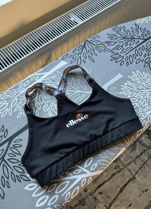 Спортивный топ