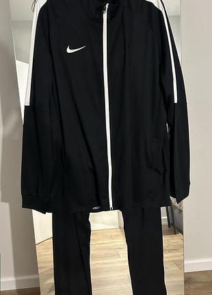 Спортивний костюм штани штаны худи футболка шорти шорты nike dri fit tech fleece modern new swoosh